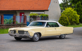 Oldsmobile Ninety-Eight Convertible 455 cui