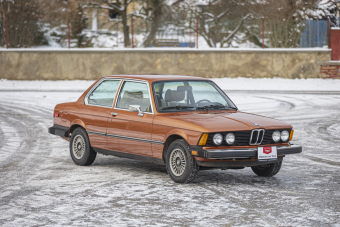 BMW E21 320i