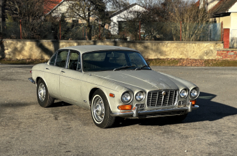 Jaguar XJ6