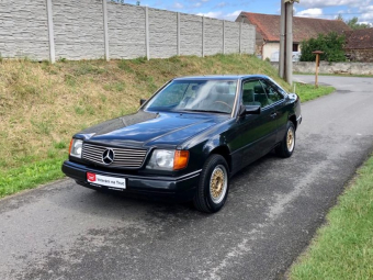 Mercedes-Benz W124 230 CE