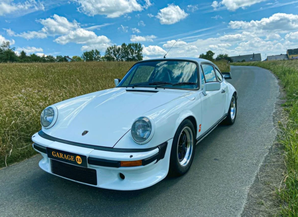 Porsche 911 RUF 3.2 SCR