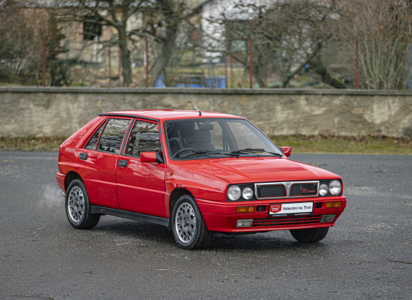 Lancia Delta Integrale HF RHD